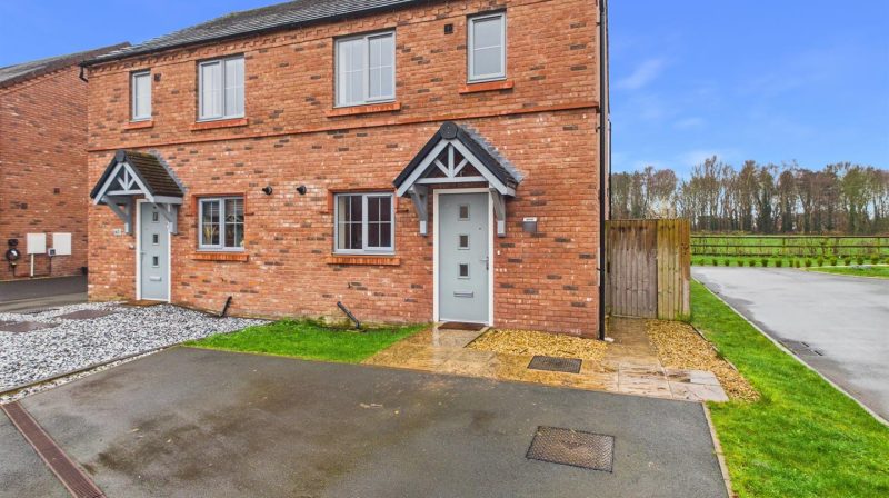 69 Roden Grove, Wem, SY4 5HJ For Sale