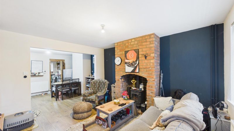 41 New Street, Shrewsbury, SY4 5AE For Sale