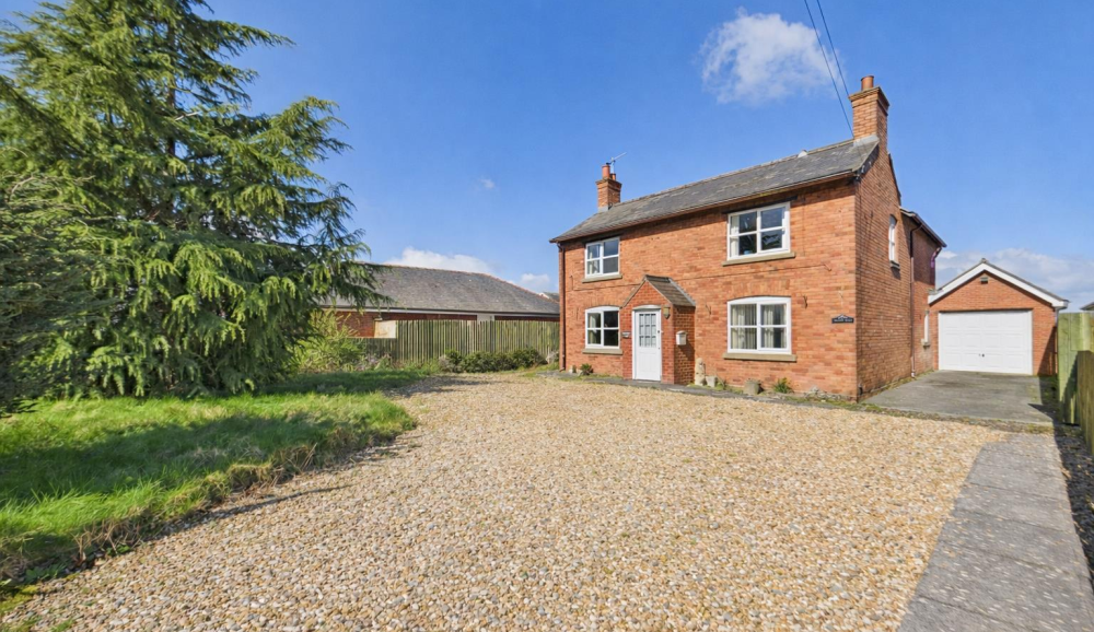 Orchard House B4393 From Junction With C2038 At Llandrinio Bridg, Llanymynech, SY22 6SB For Sale