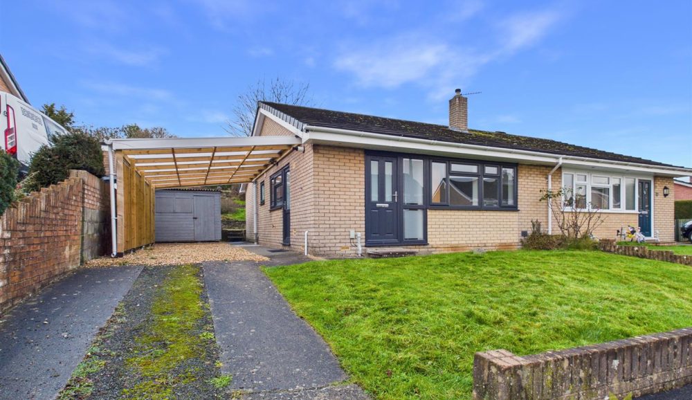 58 Vyrnwy Road, Oswestry, SY11 1NT To Let