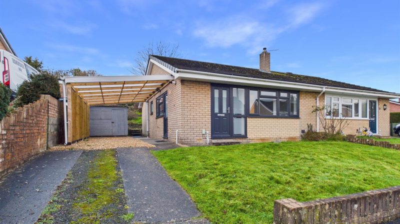 58 Vyrnwy Road, Oswestry, SY11 1NT To Let