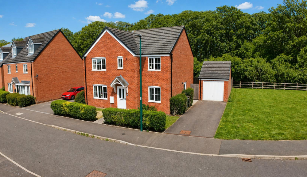 51 Broadhead Drive, Shrewsbury, SY1 4FB For Sale