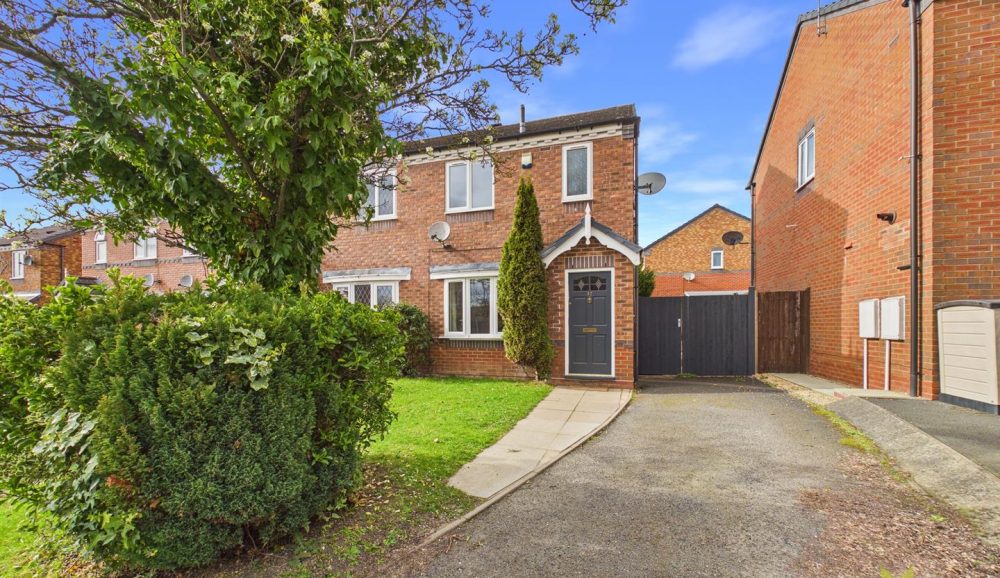 37 Cresswell Court, Shrewsbury, SY3 8SN For Sale