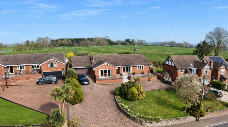 Trefwyns , Shrewsbury, SY4 3EE For Sale