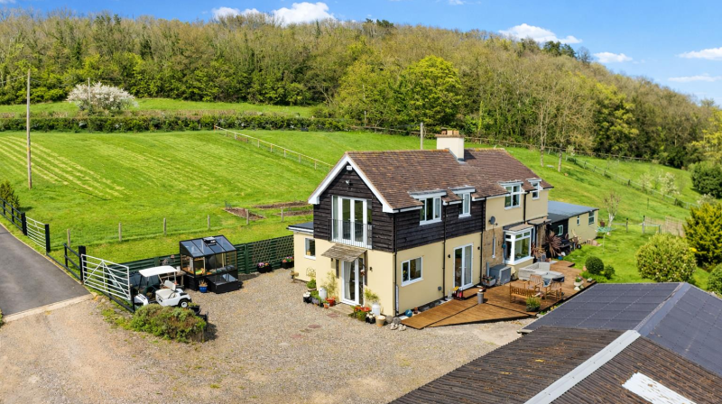 Haulfryn Porth Y Waen, Oswestry, SY10 8LX For Sale