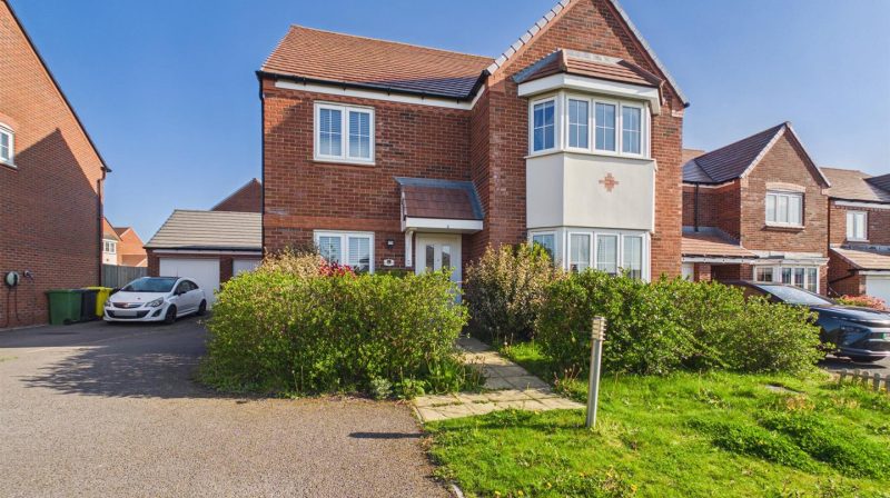 2 Pewit Close, Shrewsbury, SY5 8QH To Let