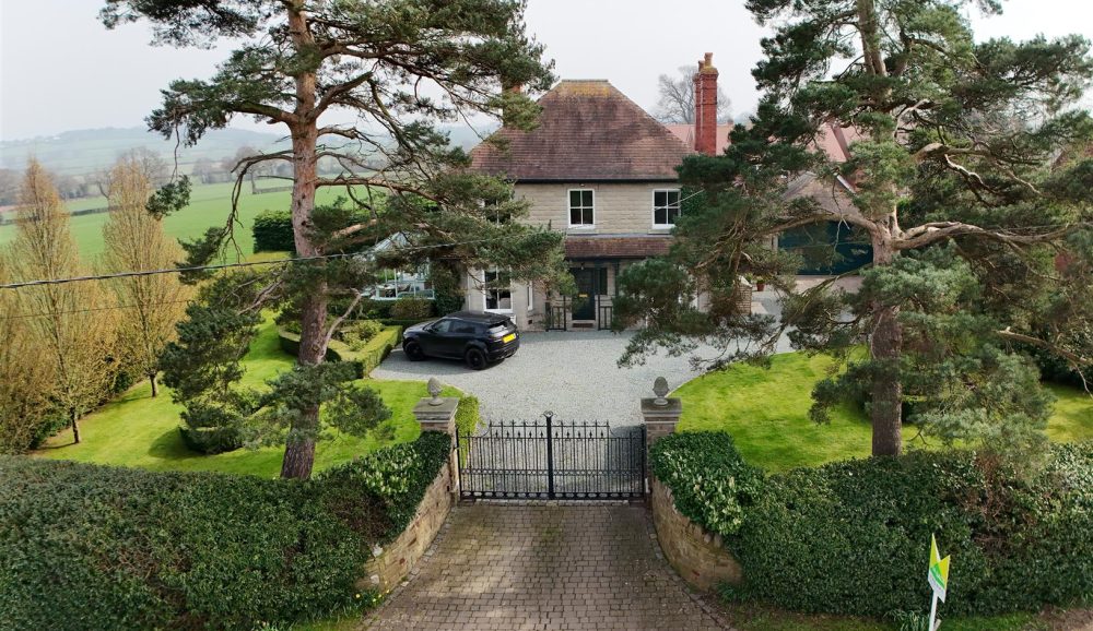 Homeleigh , Shrewsbury, SY5 8EX For Sale Homeleigh , Shrewsbury, SY5 8EX For Sale