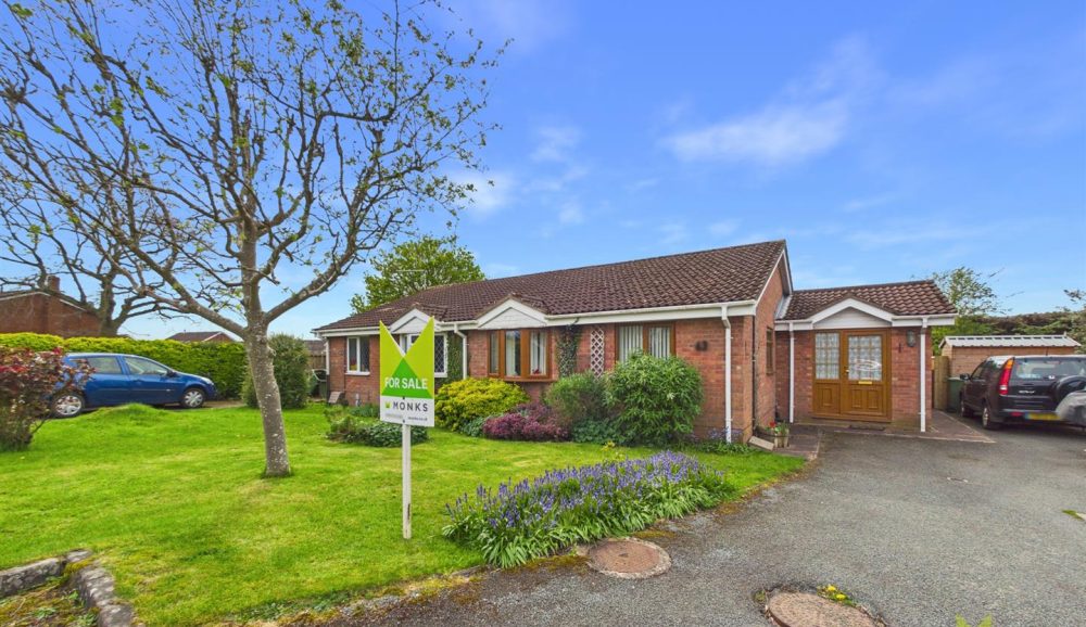 63 Trentham Road, Shrewsbury, SY4 5HN For Sale