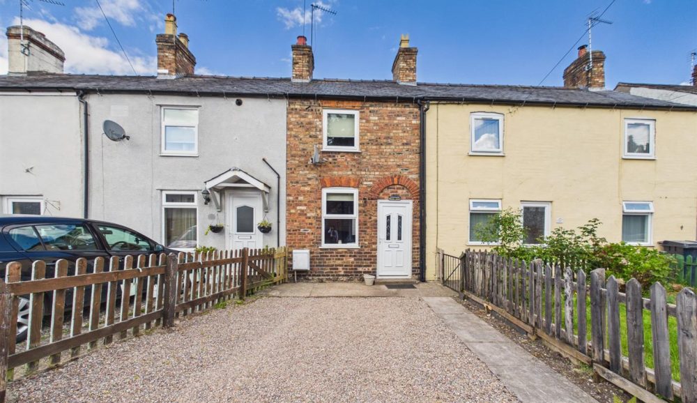 20 Albert Road, Oswestry, SY11 1NQ For Sale