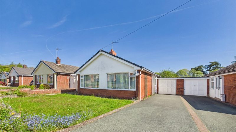 54 Hampton Road, Shropshire, SY11 1SW For Sale