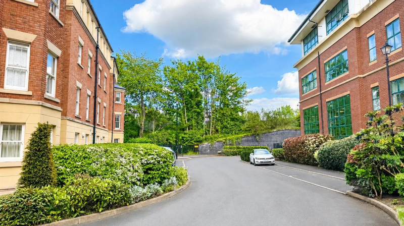18 The Old Meadow, Shrewsbury, SY2 6GA For Sale