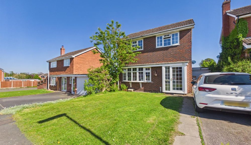 28 Bridge Way, Shrewsbury, SY4 4PG For Sale 28 Bridge Way, Shrewsbury, SY4 4PG For Sale