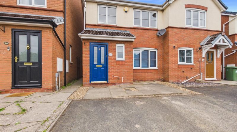 24 Orchard Way, Wem, SY4 5DY For Sale