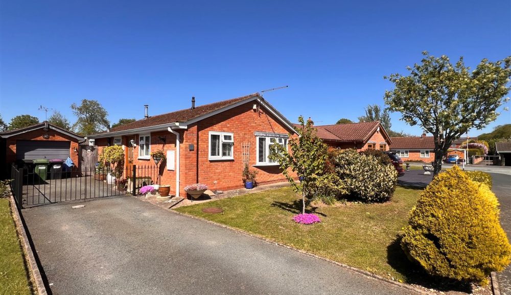 35 Trentham Road, Wem, SY4 5HN For Sale