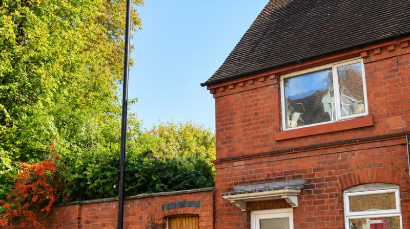 42 Coton Hill, Shrewsbury, SY1 2DX To Let