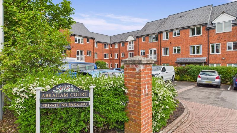 51 Abraham Court Lutton Close, Oswestry, SY11 2TH For Sale