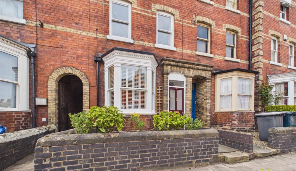 20 Moreton Crescent, Shrewsbury, SY3 7BZ For Sale