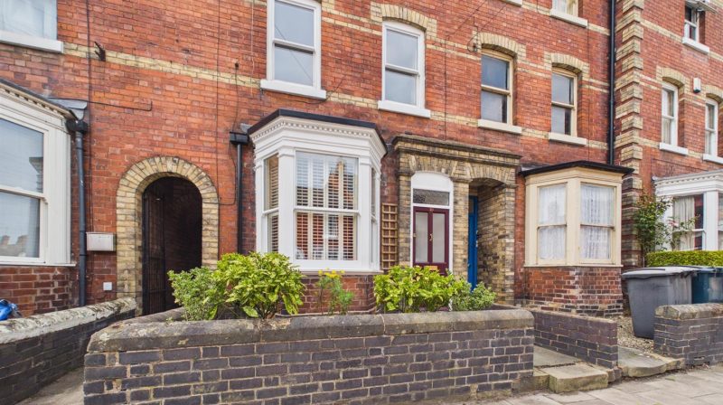 20 Moreton Crescent, Shrewsbury, SY3 7BZ For Sale