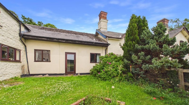3 More Houses, Shrewsbury, SY5 0JG To Let