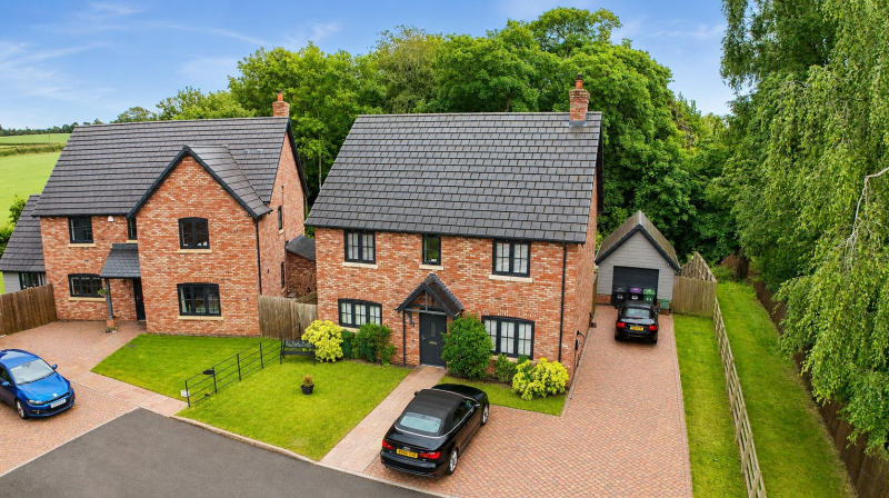 The Woodlands Newnes Gardens, Shrewsbury, SY4 3BQ For Sale