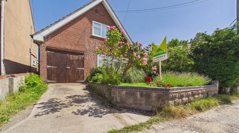 6 Upton View Pontesbury Hill, Shrewsbury, SY5 0XY For Sale