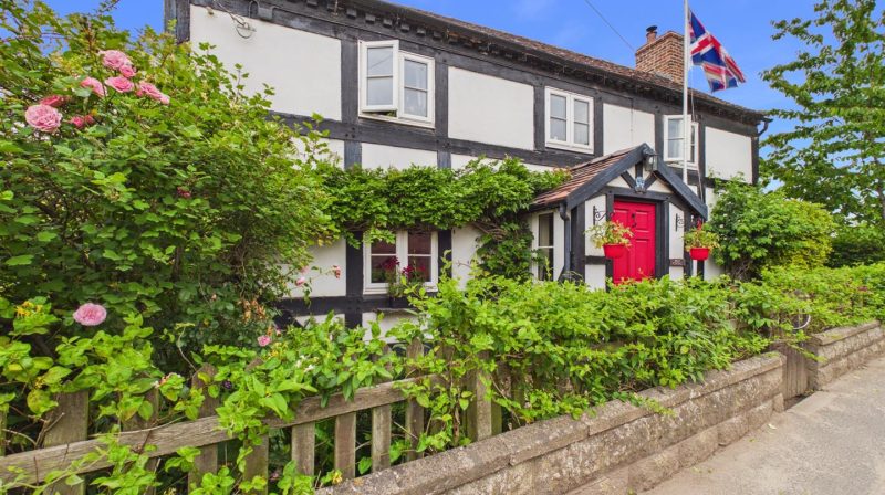 Holly Cottage , Shrewsbury, SY4 5NG For Sale