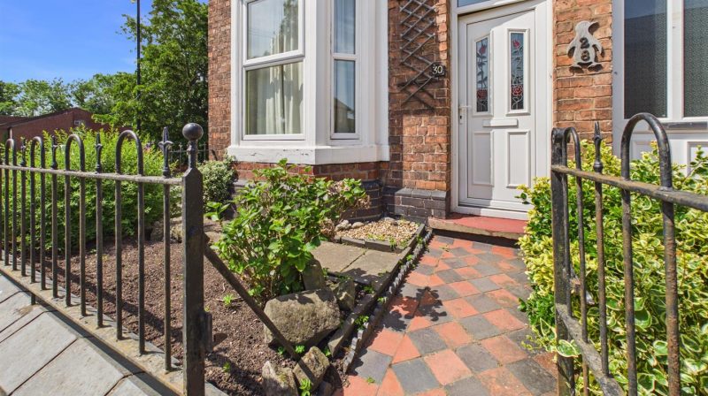 30 Mill Street, Shrewsbury, SY4 5ED For Sale