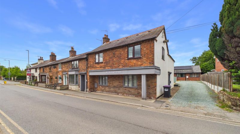 1 St. Georges Court, Shrewsbury, SY4 2FN For Sale