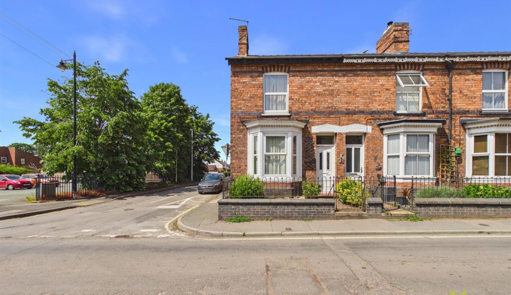 30 Mill Street, Shrewsbury, SY4 5ED For Sale