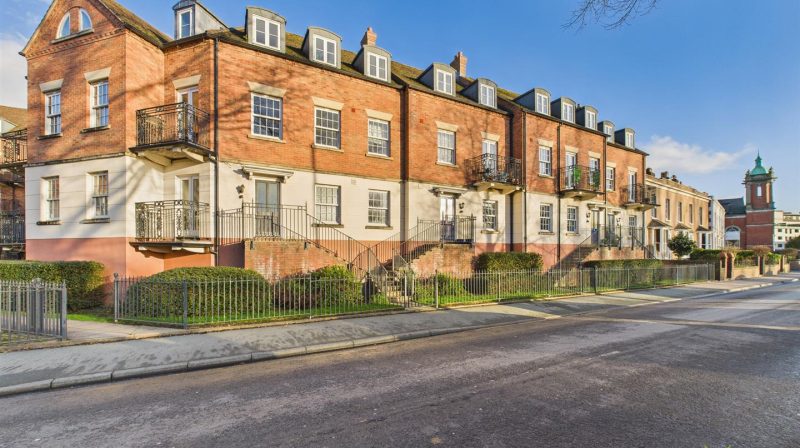 85 Benbow Quay, Shrewsbury, SY1 2DL To Let