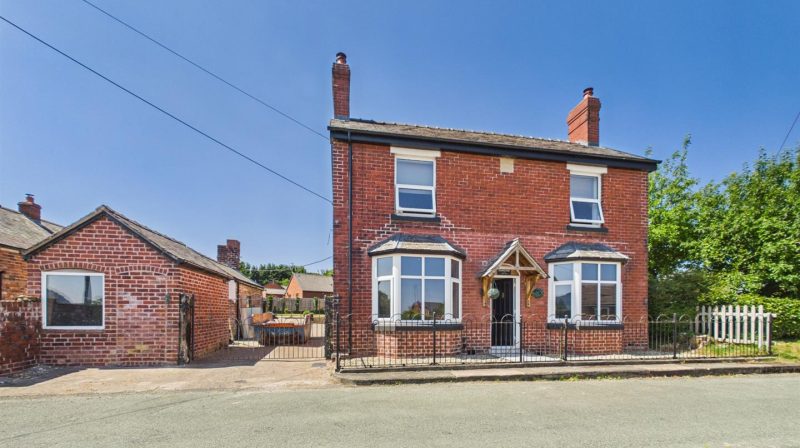 Sunnyside B4392, Llanymynech, SY22 6RX For Sale