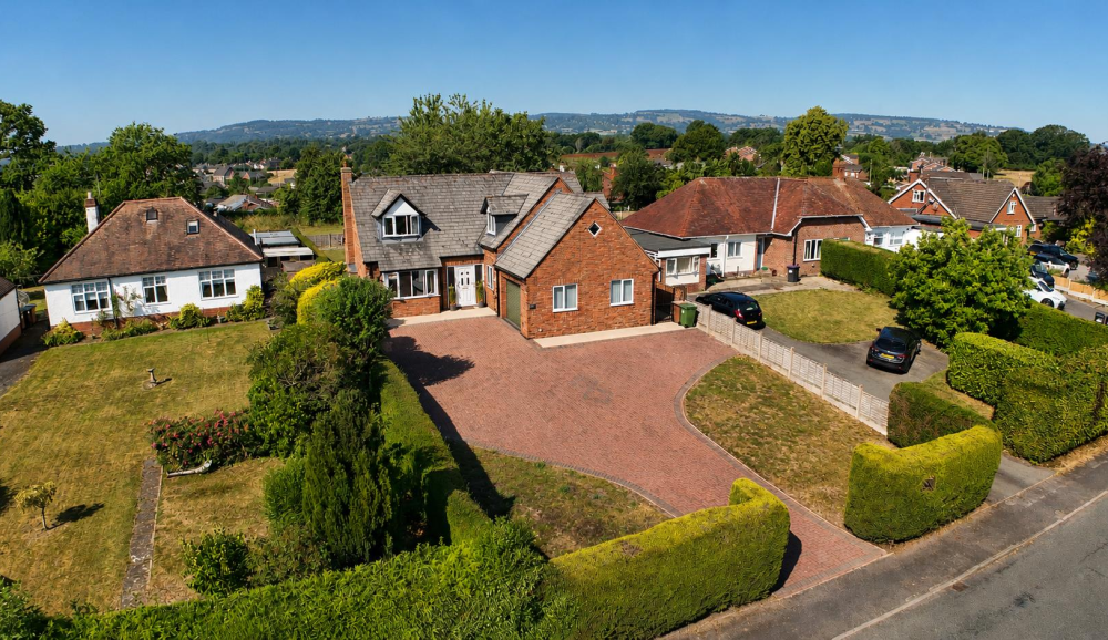 Dogberry Rhewl, Oswestry, SY10 7AS For Sale Dogberry Rhewl, Oswestry, SY10 7AS For Sale