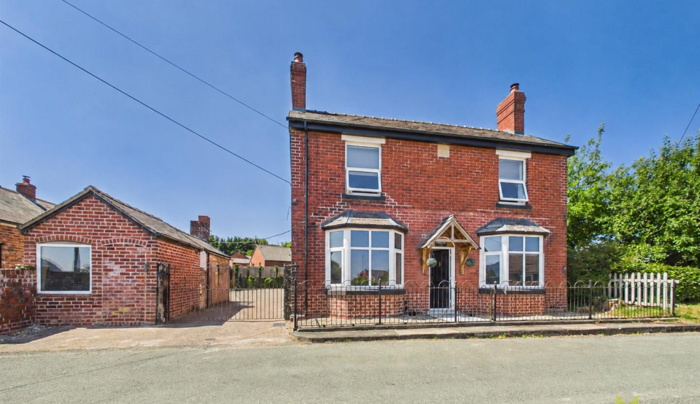 Sunnyside B4392, Llanymynech, SY22 6RX For Sale Sunnyside B4392, Llanymynech, SY22 6RX For Sale