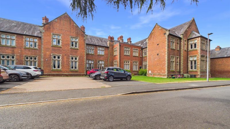 95 Leighton Park, Shrewsbury, SY3 5FS To Let
