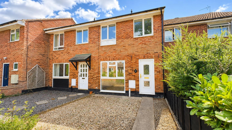 4 Overcross, Shrewsbury, SY3 7TN To Let
