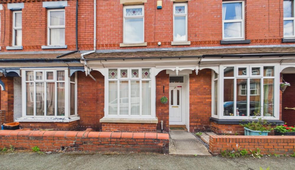 44 Liverpool Road, Oswestry, SY11 1NN For Sale 44 Liverpool Road, Oswestry, SY11 1NN For Sale