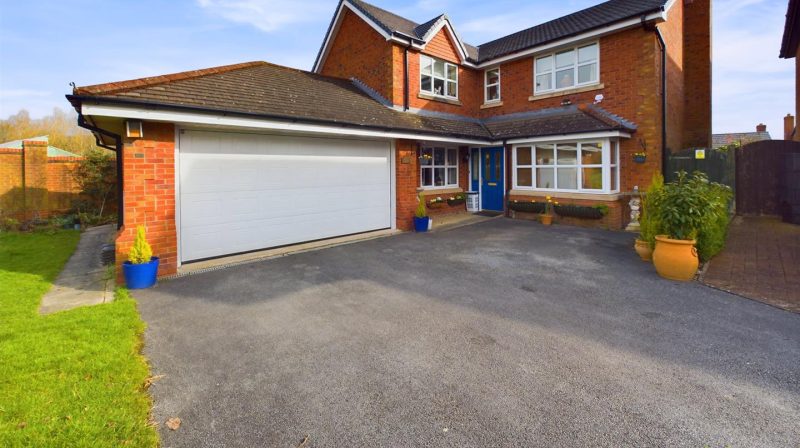 11 St. Annes Drive, Oswestry, SY10 9LU For Sale
