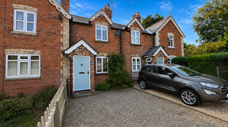 3 Church View Church Street, Whittington, SY11 4DU To Let