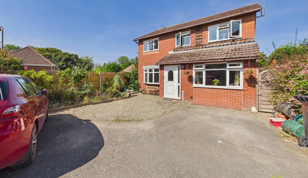 28 Pensfold, Shrewsbury, SY3 5HF For Sale 28 Pensfold, Shrewsbury, SY3 5HF For Sale