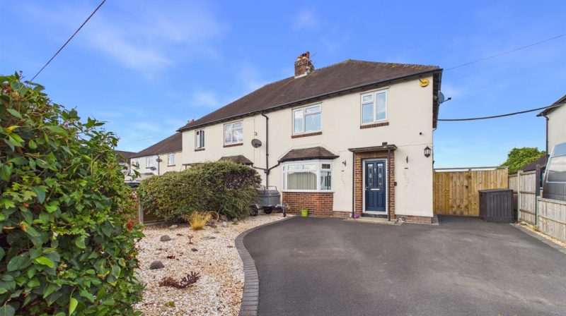 29 Mytton Lane, Shrewsbury, SY4 4JE For Sale