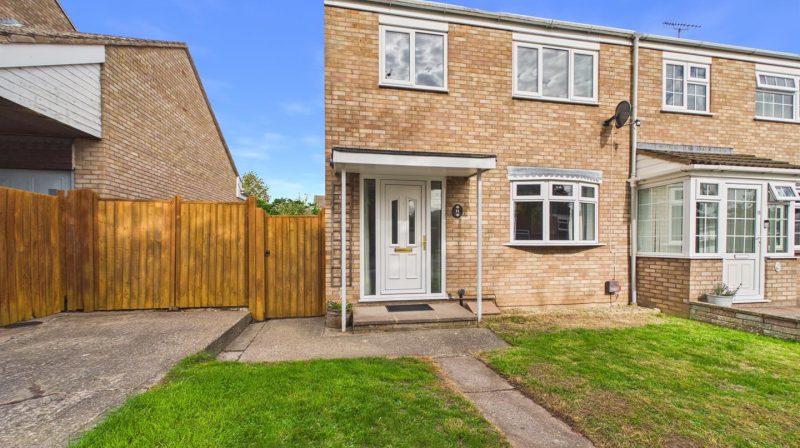 11 Chevin Close, Shrewsbury, SY1 3RJ For Sale