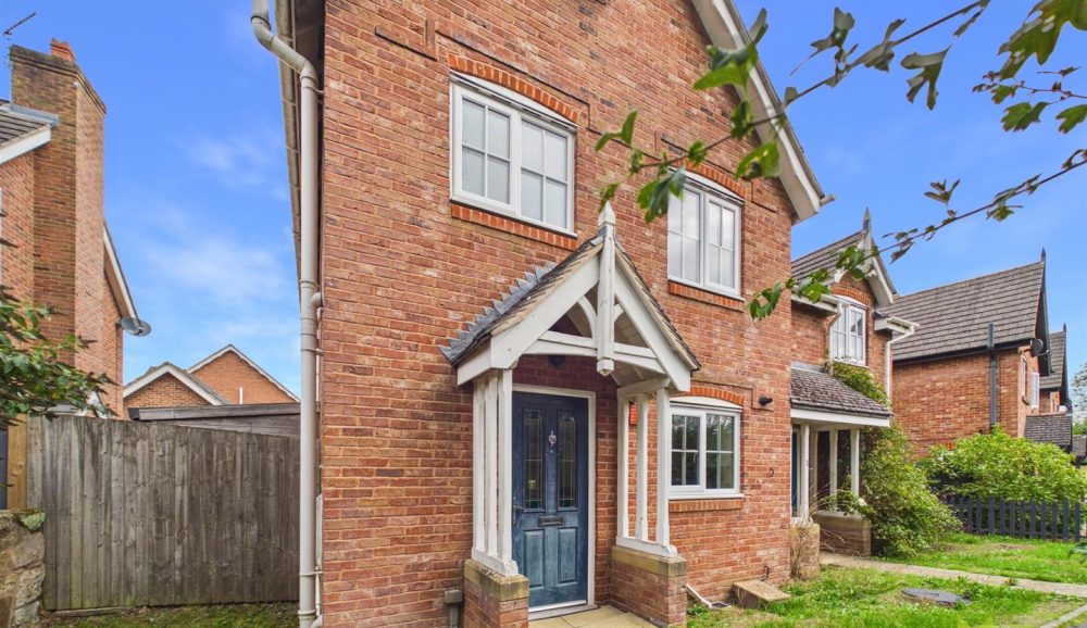 2 Hawkstone Close, Shrewsbury, SY4 4FD For Sale