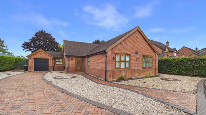 Oak Lodge , Shrewsbury, SY4 2AA For Sale