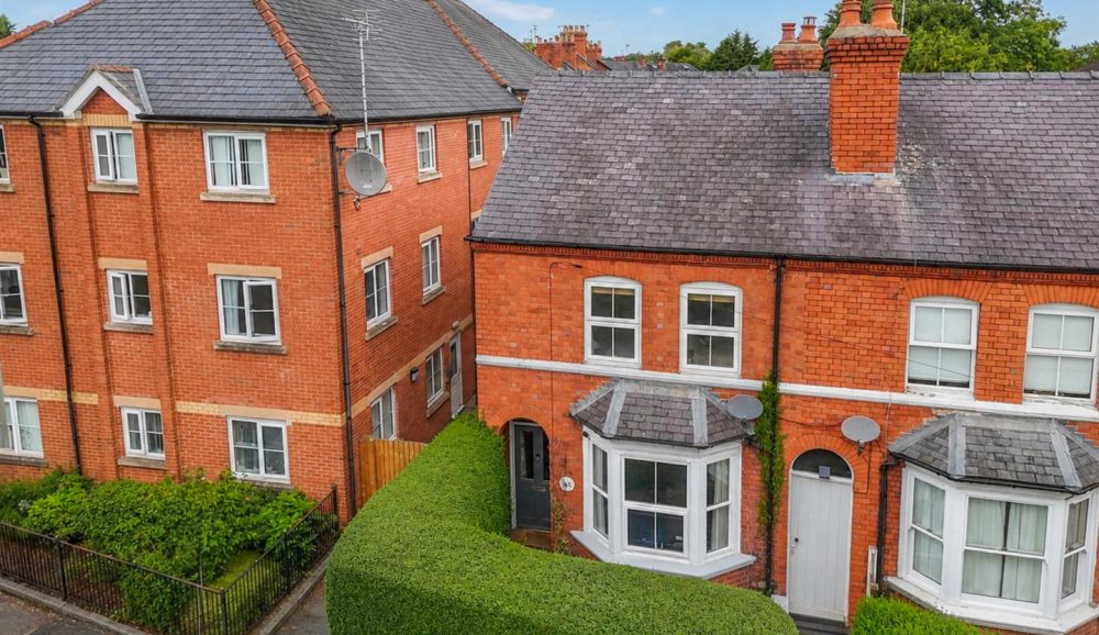 105 Beatrice Street, Oswestry, SY11 1HP For Sale 105 Beatrice Street, Oswestry, SY11 1HP For Sale