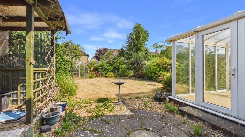 35 Roden Grove, Shrewsbury, SY4 5HJ For Sale