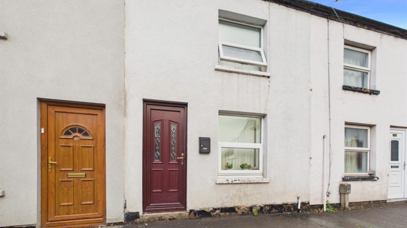 38 Upper Church Street, Oswestry, SY11 2AE For Sale