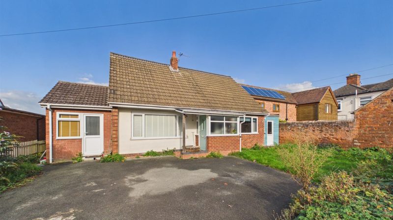4 Lythwood Road, Shrewsbury, SY3 0LU For Sale