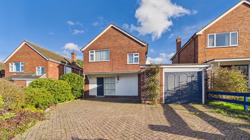 39 Cornwall Drive, Shrewsbury, SY3 0EP For Sale
